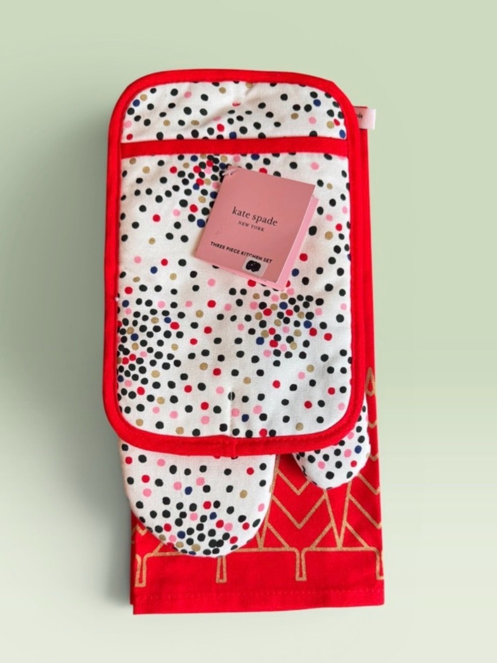 NWT Kate Spade New York “Spruce Way” 3-Piece Christmas Kitchen Linen Set